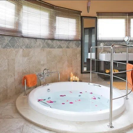 Scenic In Paleokastrites With Sauna