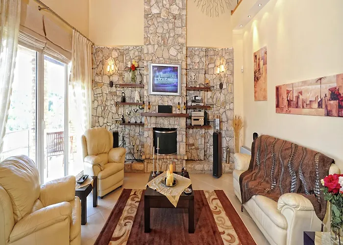 Scenic In Paleokastrites With Sauna Gouviá