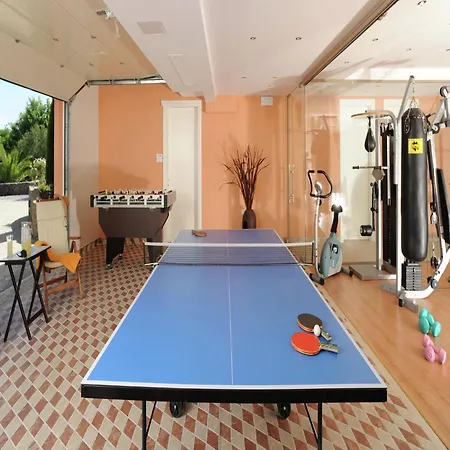 别墅 Scenic In Paleokastrites With Sauna 古维亚